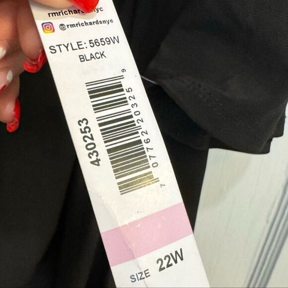 R&M Richards Black Cold Shoulder Gown with Rhinestone Detail Straps - 22W - NWT - Picture 9 of 10